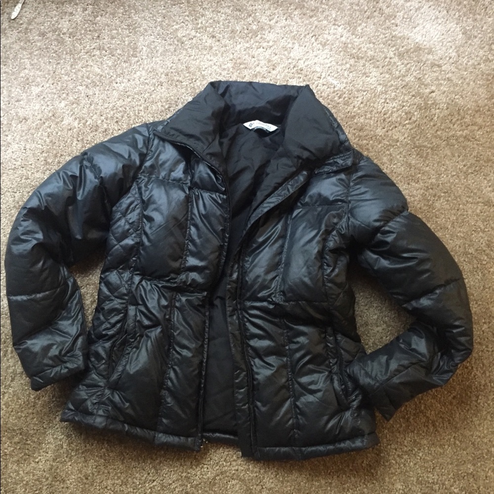 LIKE NEW! Columbia puffy coat!